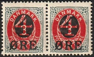 FRIMÆRKER DANMARK | 1904 - AFA 40x - 4/8 øre grå/rød provisorier med VARIANT "hage på 4 tal" i par - Postfrisk